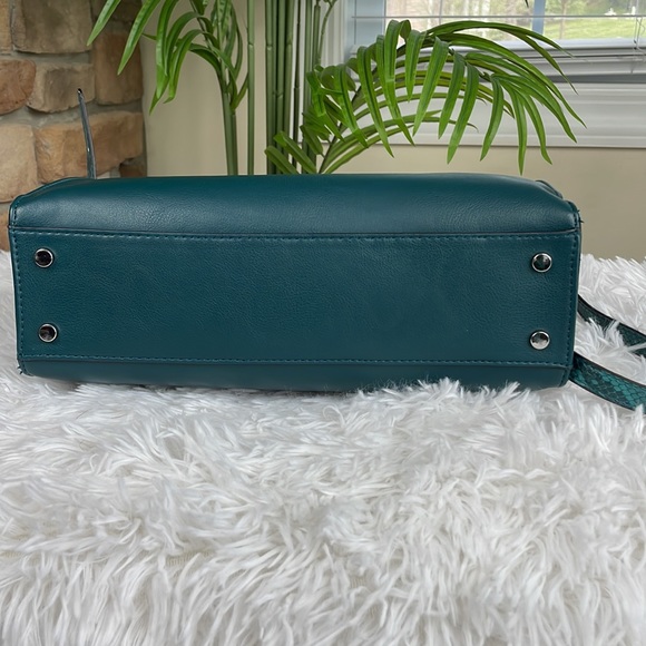 ALFANI ~ Dowel Satchel ~ Petrol Snake ~ NWT! - Picture 5 of 11